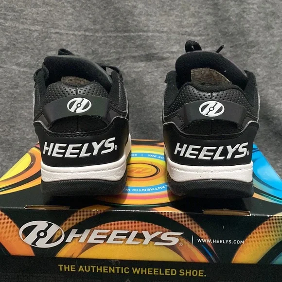 HEELYS - Picture 5 of 13
